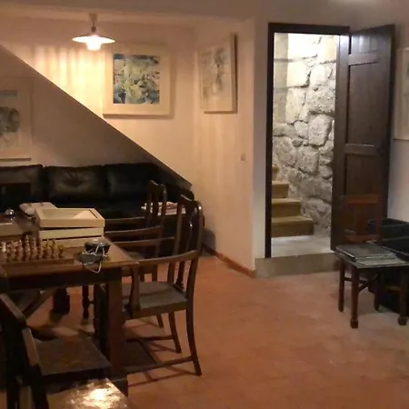 Alminha Homestay szállás *